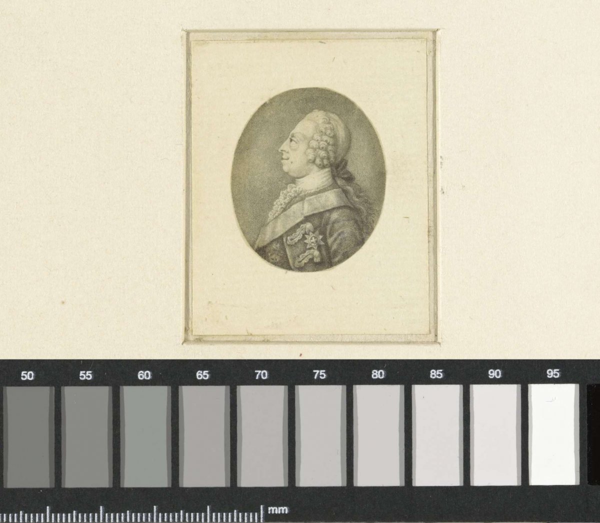 Bust in oval of George III of England, anonymous, 1760 - 1820